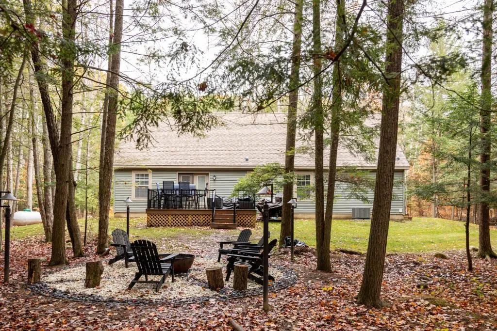 The Hoosier Valley Retreat Traverse City, Michigan