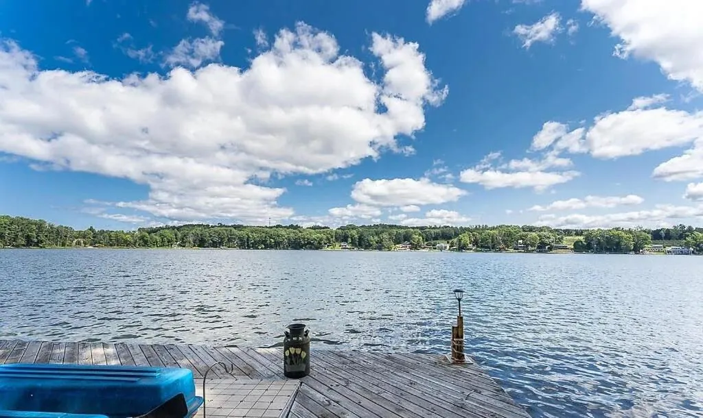 Crystal Lake Cottage