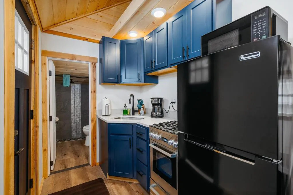 Arbutus Lakeview-Fishing-Pet Friendly-Near TC! – Photo 2