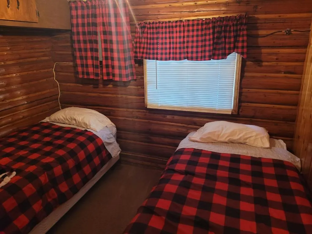 Chappy's Cabin - Cute and Comfy! – Photo 3